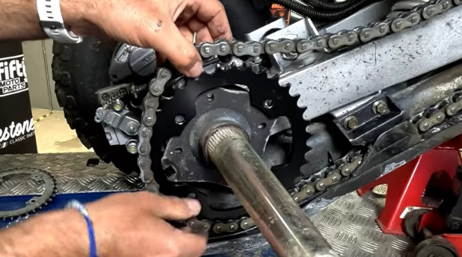 7 step chain kit replacement